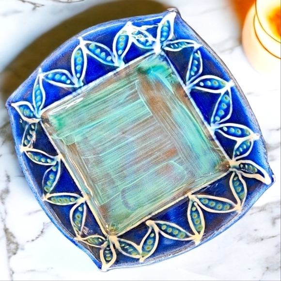 Earthworks Barbados Blue Decorative Pinch Seam Square Studio Pottery Art Bowl